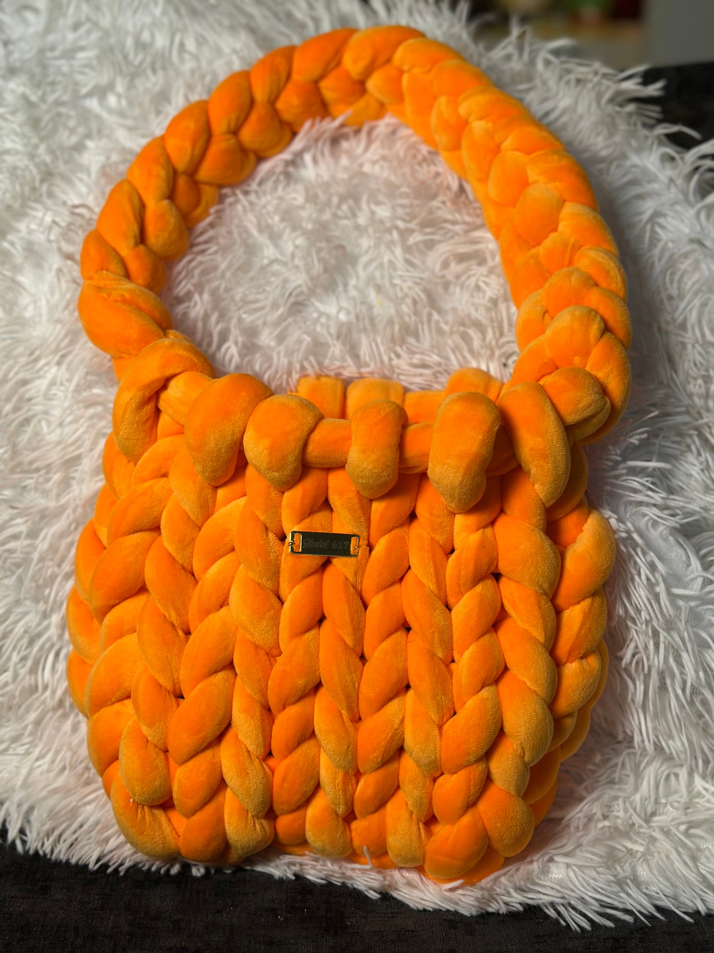 Luna- Orange