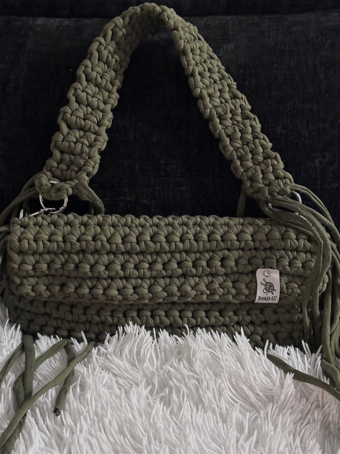 No.617- Olive